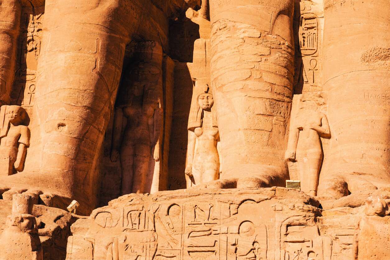 ABU SIMBEL – ASWAN – EL CAIRO