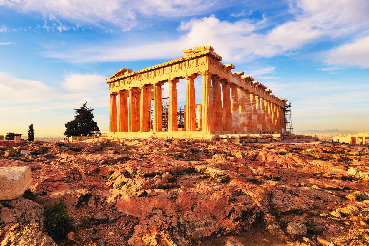 DESCUBRE ATENAS