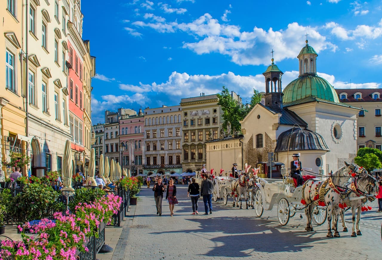 CRACOVIA (D/-/-)